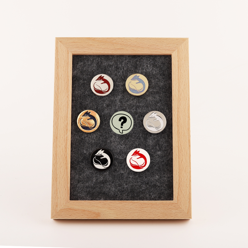 FooLii孚狸logo金属徽章盲盒