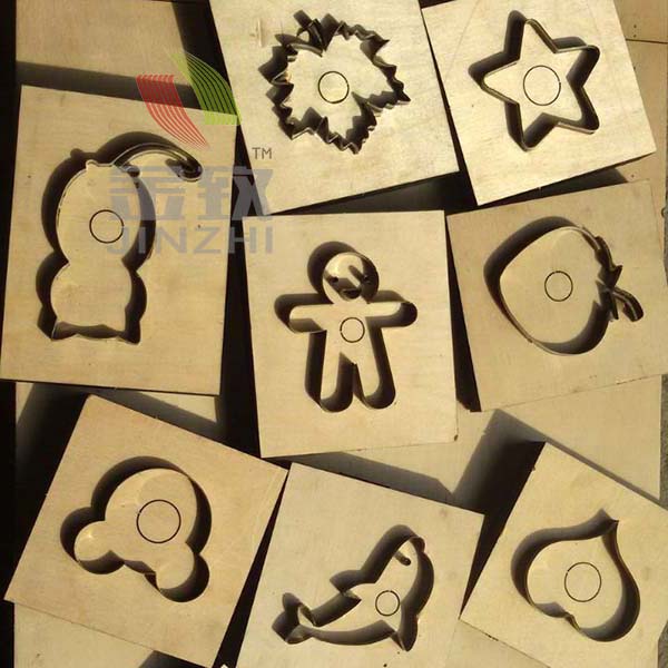 现货刀模金致激光动物皮具