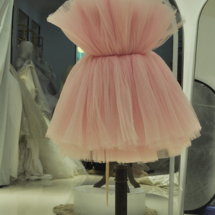 二手短礼服粉色甜美小个子纱裙多巴胺色吊带抹胸超短款缎面