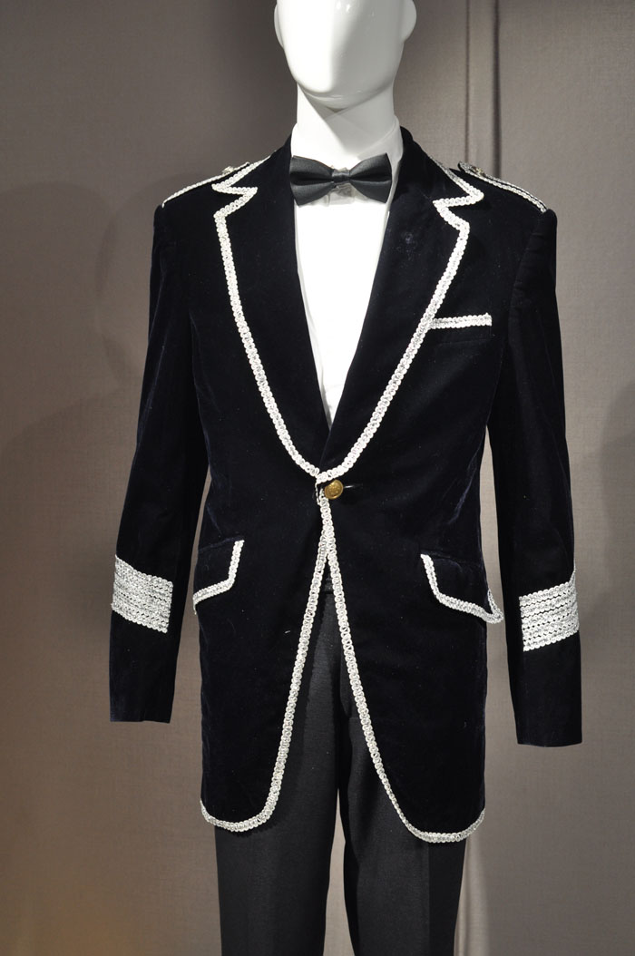 SECOND-HAND MENS DRESS SLIM KOREAN VERSION MENS THREE-PIECE SUIT ATMOSPHERIC STAGE SINGER DRESS STUDENT MENS WEAR