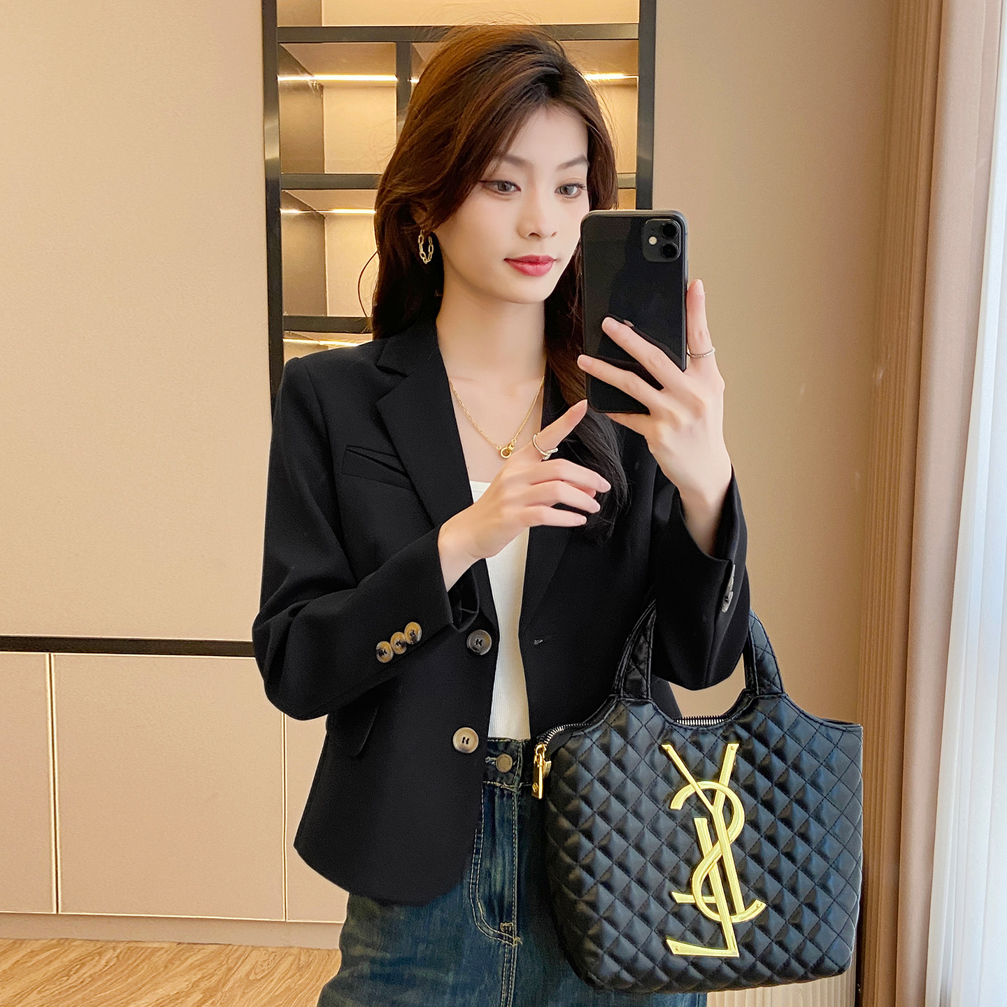 休闲小西装外套女春秋季2026新款小个子高级感气质修身短款西服