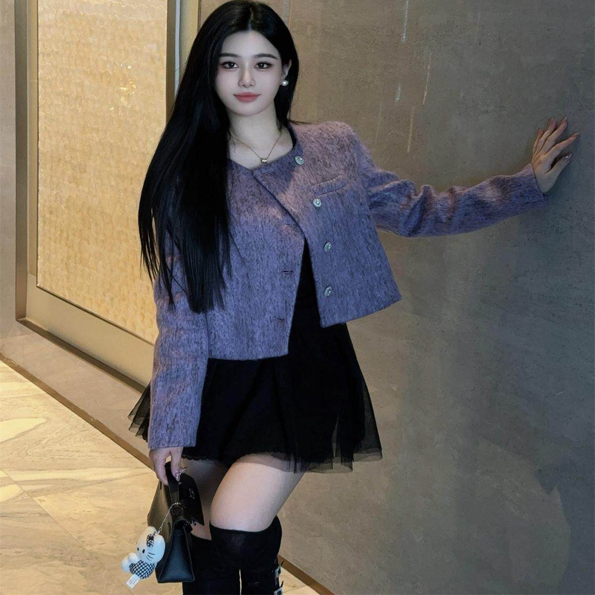 微胖大码女装秋冬 显瘦百搭长袖气质小众时尚短款设计感外套