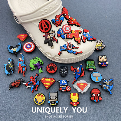 卡通图案洞洞鞋鞋花鞋扣