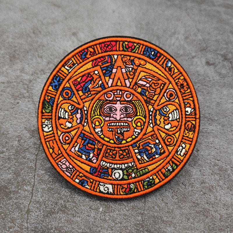 新品刺绣玛雅日历阿兹特克太阳历石魔术贴章个性臂章背包贴章徽章