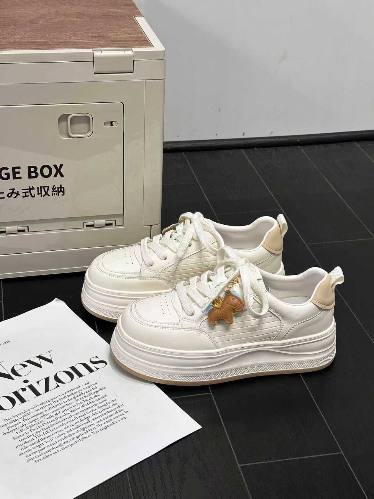 欧洲站厚底板鞋女2026年春季新款休闲百搭拼色显高软底马年小白鞋,女鞋,时尚休闲鞋,淘宝优惠券,粉丝福利购,淘宝优惠卷