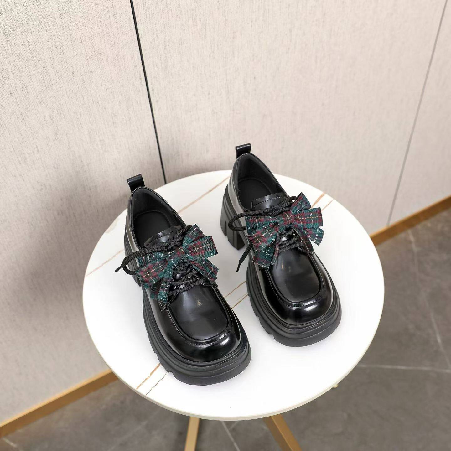 欧洲站2026春夏真皮厚底乐福鞋女英伦风小皮鞋松糕跟蝴蝶结工作鞋