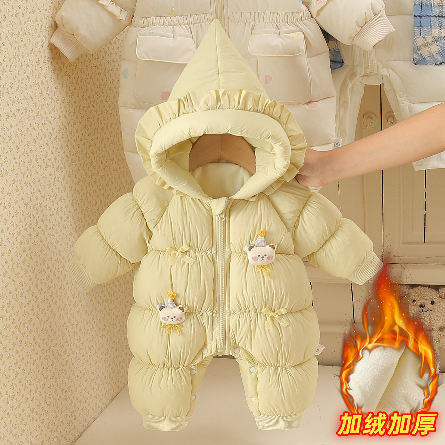 婴儿连体衣衣服冬装哈衣棉服外出服加厚女宝宝冬季萌加绒保暖棉衣