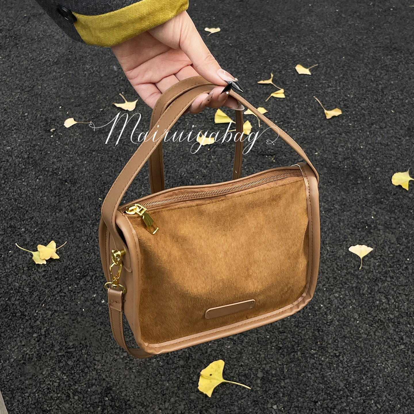 麂皮绒磨砂复古通勤手提小方包