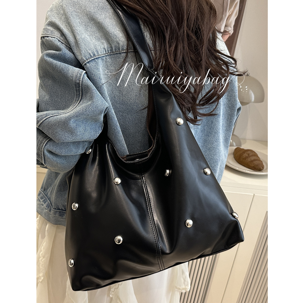 铆钉大容量时尚复古通勤托特包