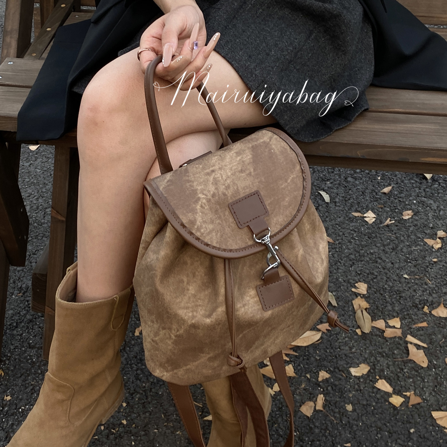 洋气百搭休闲小众设计绒面双肩包