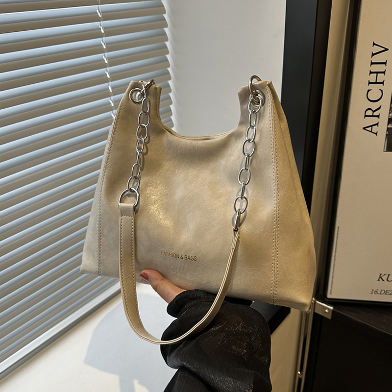 麦瑞雅时尚通勤大容量水桶托特包