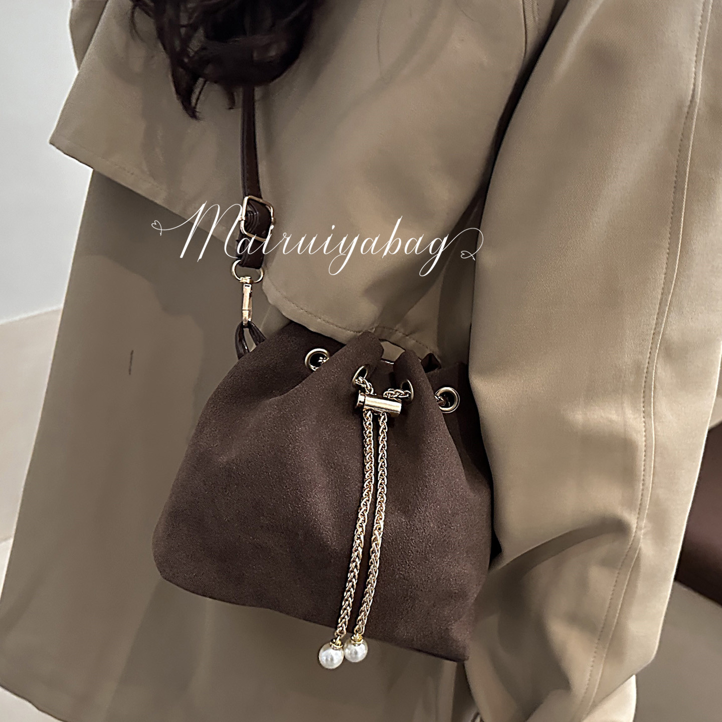 复古磨砂珍珠链条美拉德水桶包