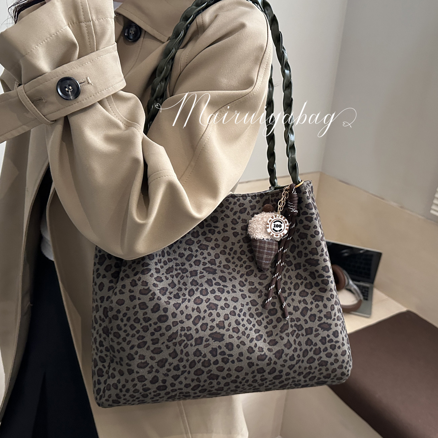 质感复古豹纹美拉德单肩托特包