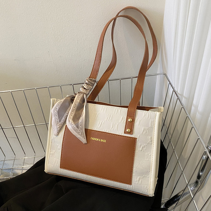 麦瑞雅时尚丝巾撞色通勤单肩包