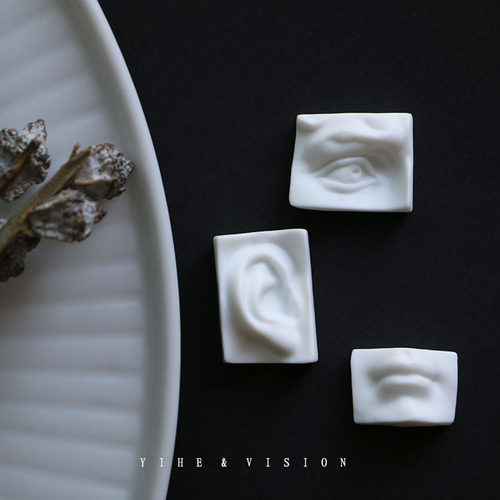YIHE【三官】眼耳口系列个性小众陶瓷925银耳钉耳夹饰品 - 封面