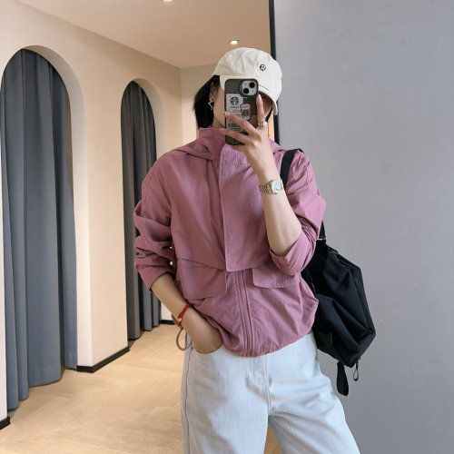 WTHEONE lu家老钱风高级立体拼接连帽冲锋衣工装短款外套女2025春