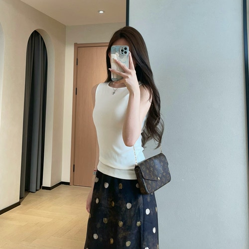 WTHEONE百搭王者一字领高弹修身显瘦罗纹竖坑条背心女2026新款