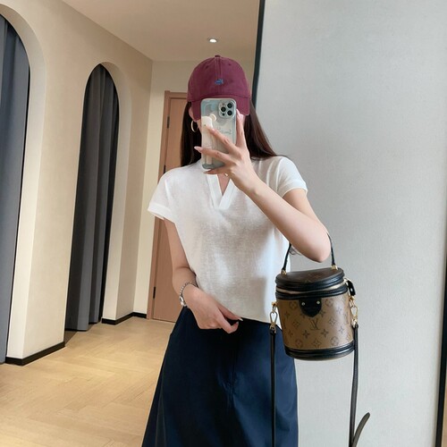WTHEONE神仙面料轻薄透气雪花亚麻天丝短袖V领T恤女显瘦正肩上衣