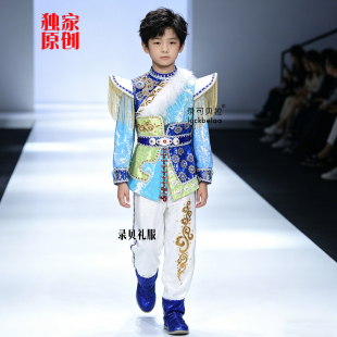 男童蒙古族藏袍藏族儿童服装演出快乐阳光蒙族唱歌礼服演出服出租