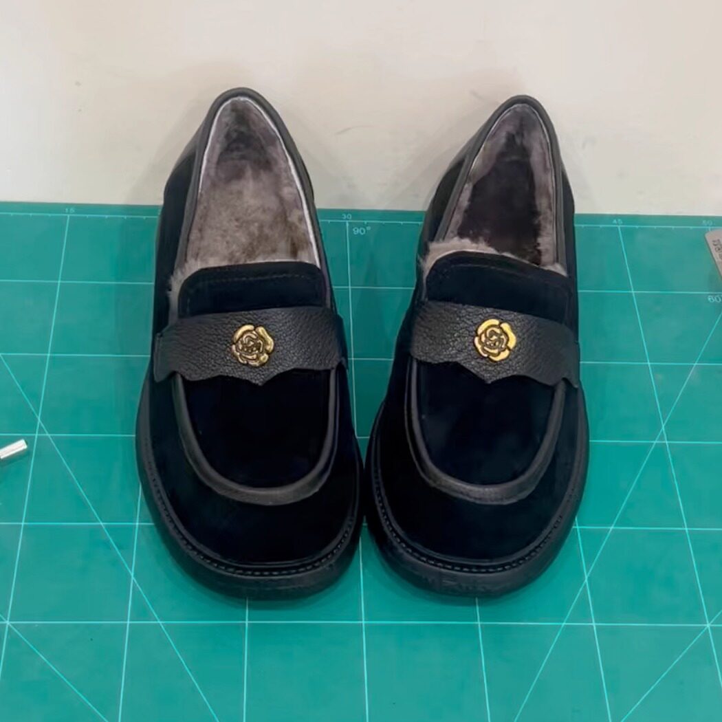 保暖羊羔毛粗跟乐福鞋单鞋羊皮