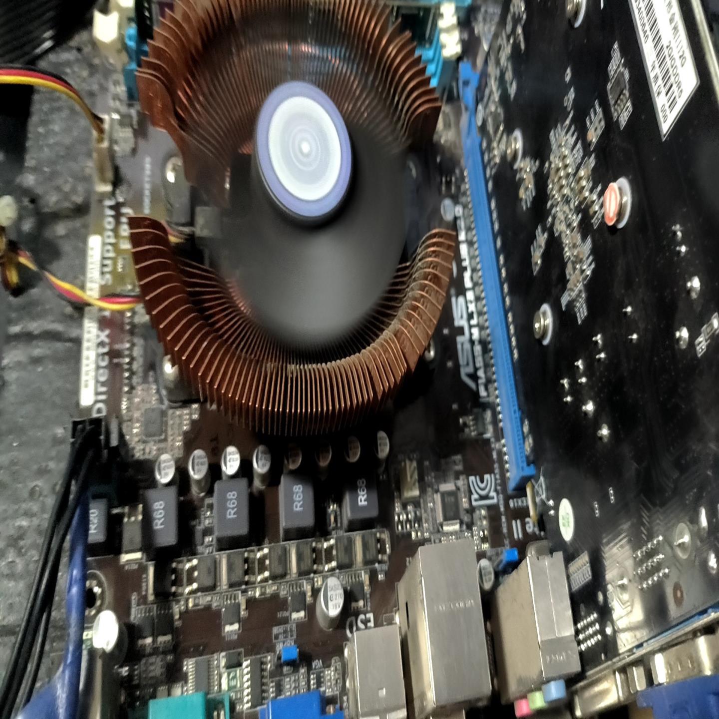 华硕F1A55一MLX3PLUSR20主板带AD631U正【议价】