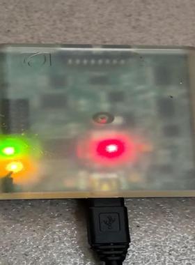 新思测试盒Synapt1cs 成色如图 能正常通电  有2个【议价】