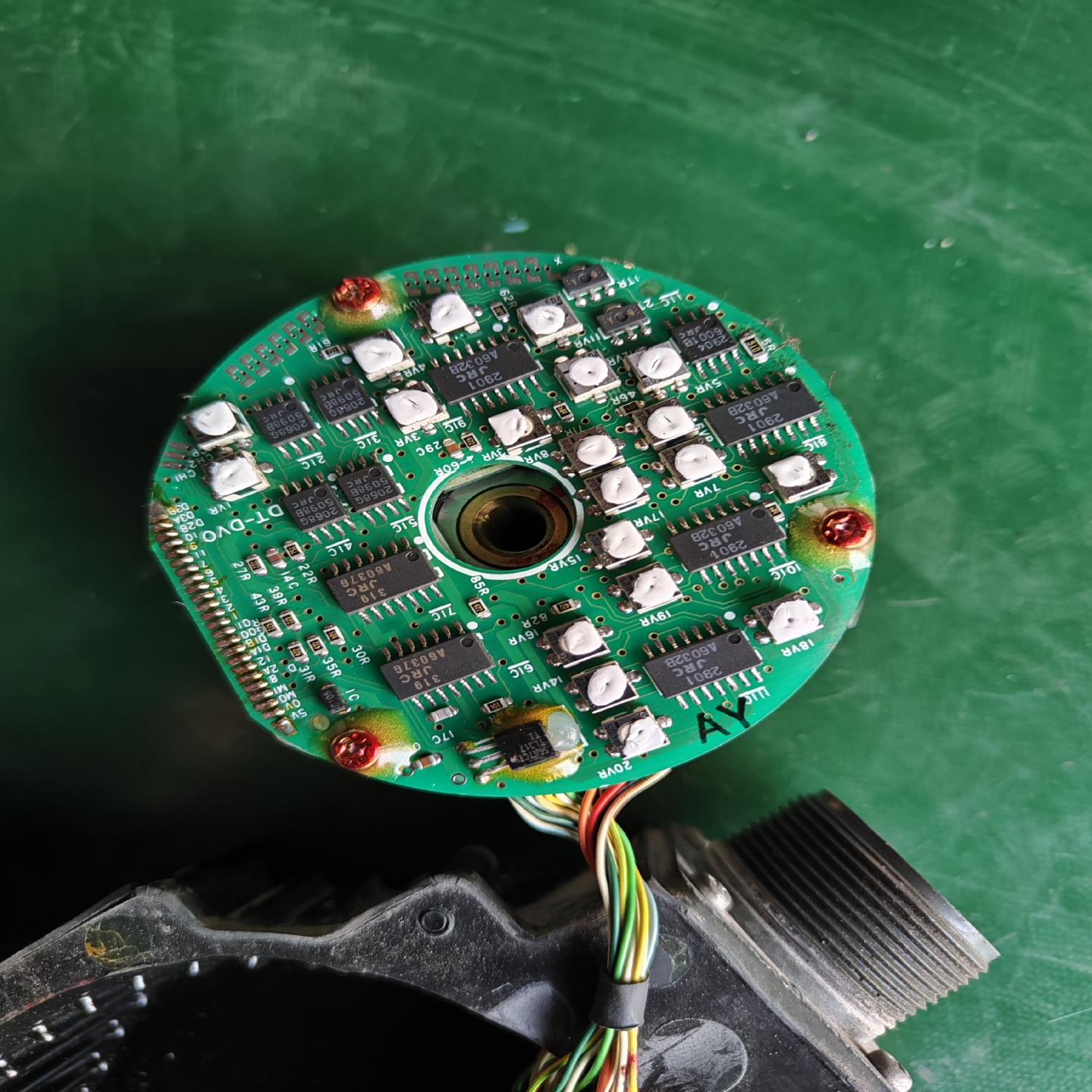 安川伺服电机编码器UTMAH-B15ASB【议价】