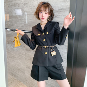 MIUCO赫本风金属扣披肩西装外套+短裤套装女2023秋季新【现货】