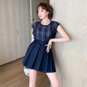 MIUCO清爽镂空钩织花纹宽松罩衫+立体百褶短裙套装女2024夏