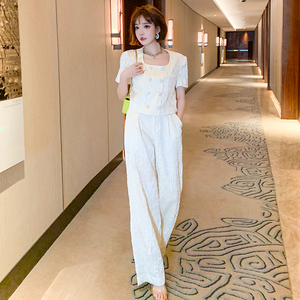 MIUCO大女人气场香槟金提花方领短上衣+高腰阔腿长裤套装