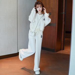 MIUCO休闲运动风V领廓形卫衣+松紧腰高腰阔腿裤套装【现货】