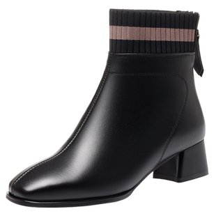 真皮短靴女士中年中跟软底羊毛女靴粗跟妈妈棉鞋方头加绒加厚皮鞋