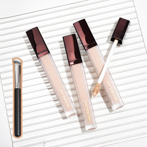 Hourglass遮瑕液cottonBirch