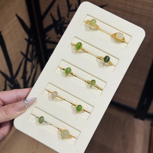 S925银镶嵌天然和田玉戒指女款碧玉蛋面戒指轻奢小众设计新中式