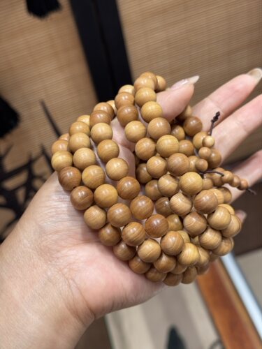 黄金肉印度迈索尔老山檀 10mm 和 6mm
