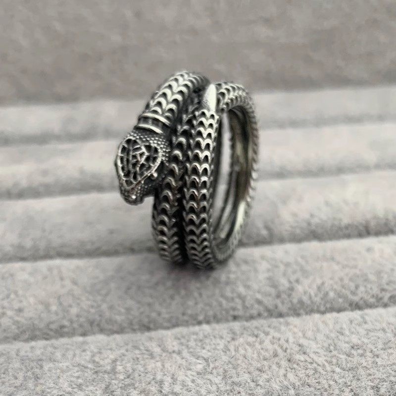 thumbnail for Trendy brand cross rings, male and female Internet celebrities, light luxury tail rings, niche designs, personality, high-end sense of vintage couple rings