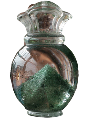 天然绿幽灵雕刻金字塔异像水晶