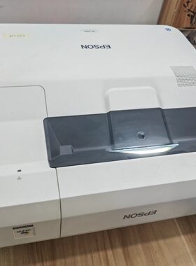 二手爱普生激光投影机Epson CB-700U激光WUXGA教育超短焦投影机