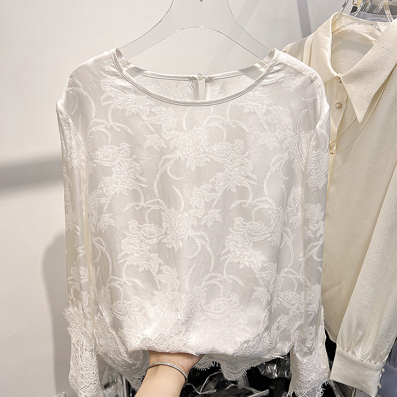 2025新款法式气质圆领印花下摆蕾丝拼接长袖雪纺上衣女春季