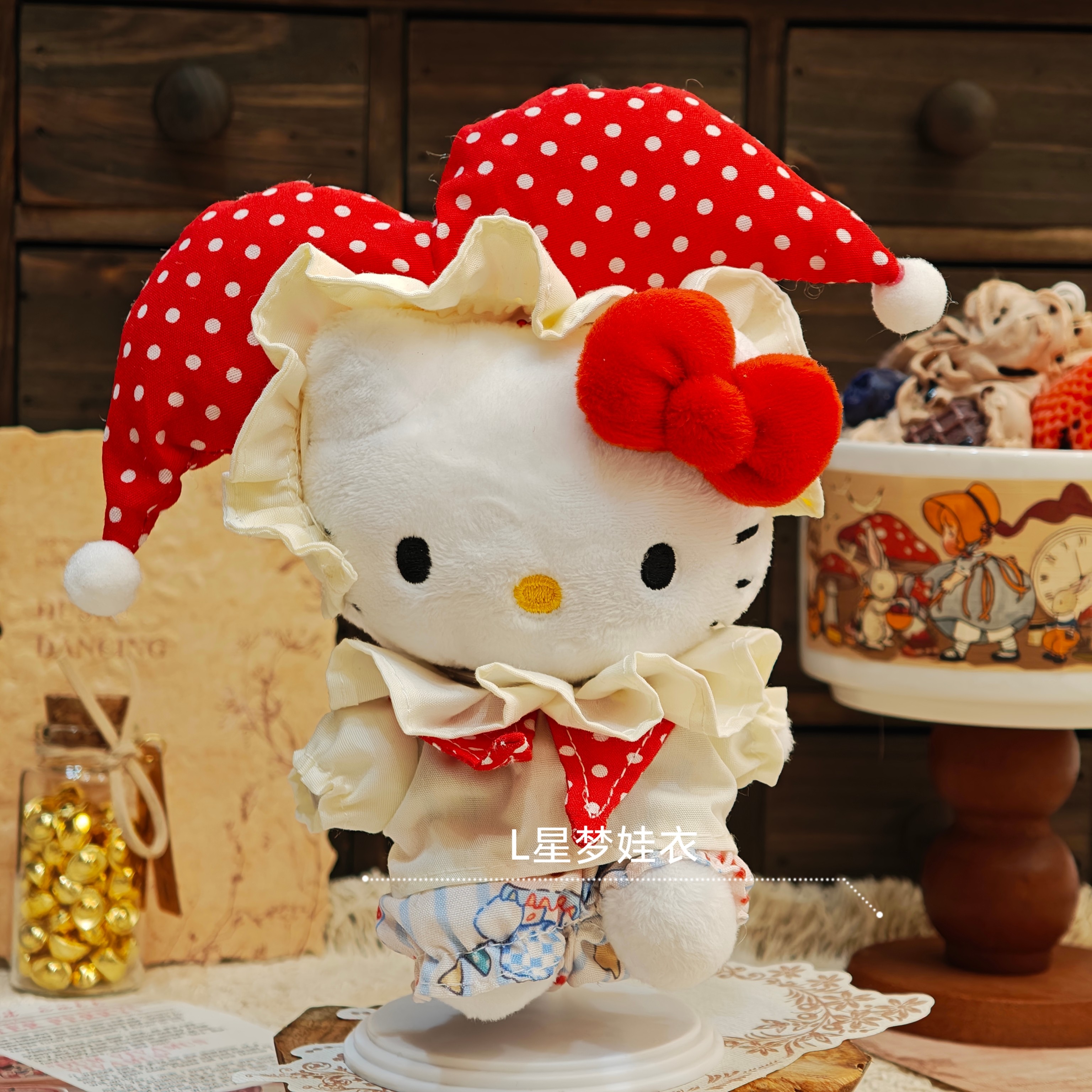 冬日helloKitty挂件可穿娃衣可爱kt猫毛绒玩偶公仔衣服裙子套装图片