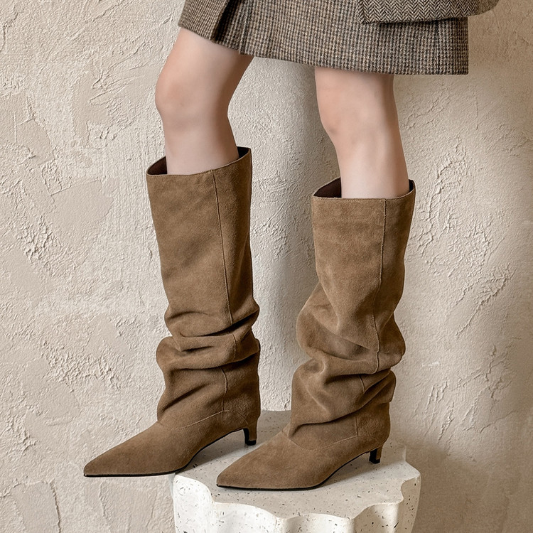 Am一脚蹬尖头高筒气质靴子