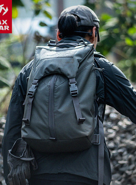 MAXGEAR寒蝉日背包 男女户外轻便尼龙休闲潮流时尚个性简约双肩包