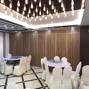 江西赣州酒店活动隔断折叠门吊轨道办公室移动隔墙饭店推拉屏风