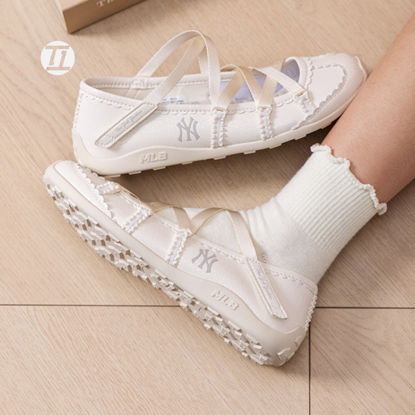 MLB平底鞋女鞋2026夏季新款法式蕾丝边绑带休闲鞋运动鞋3ASXMJ56N