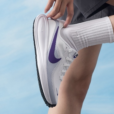 耐克/NikeREVOLUTION8跑鞋