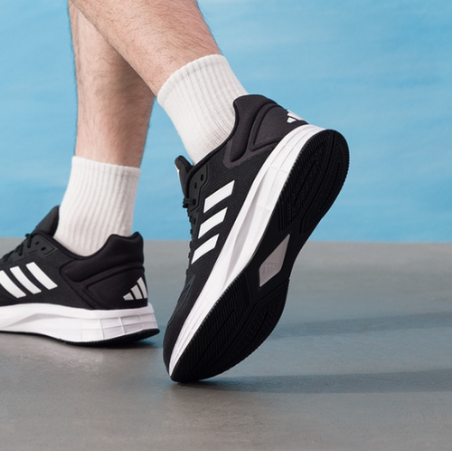 男女运动跑步鞋ADIDAS阿迪达斯