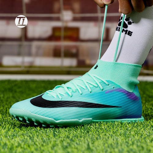 耐克SUPERFLY11AcademyTF钉鞋