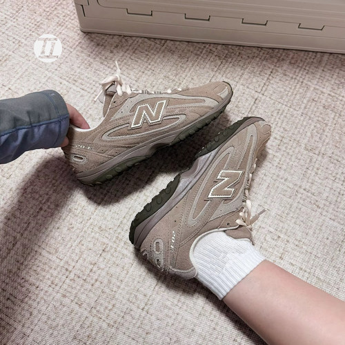 张元英同款NB204薄底德训鞋