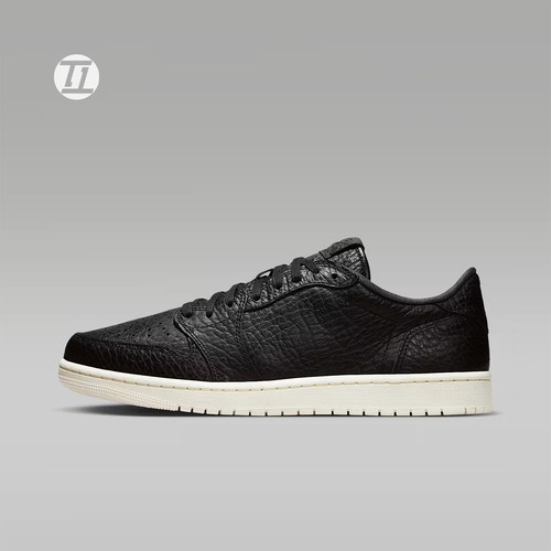 AJ1低帮黑色复古篮球鞋