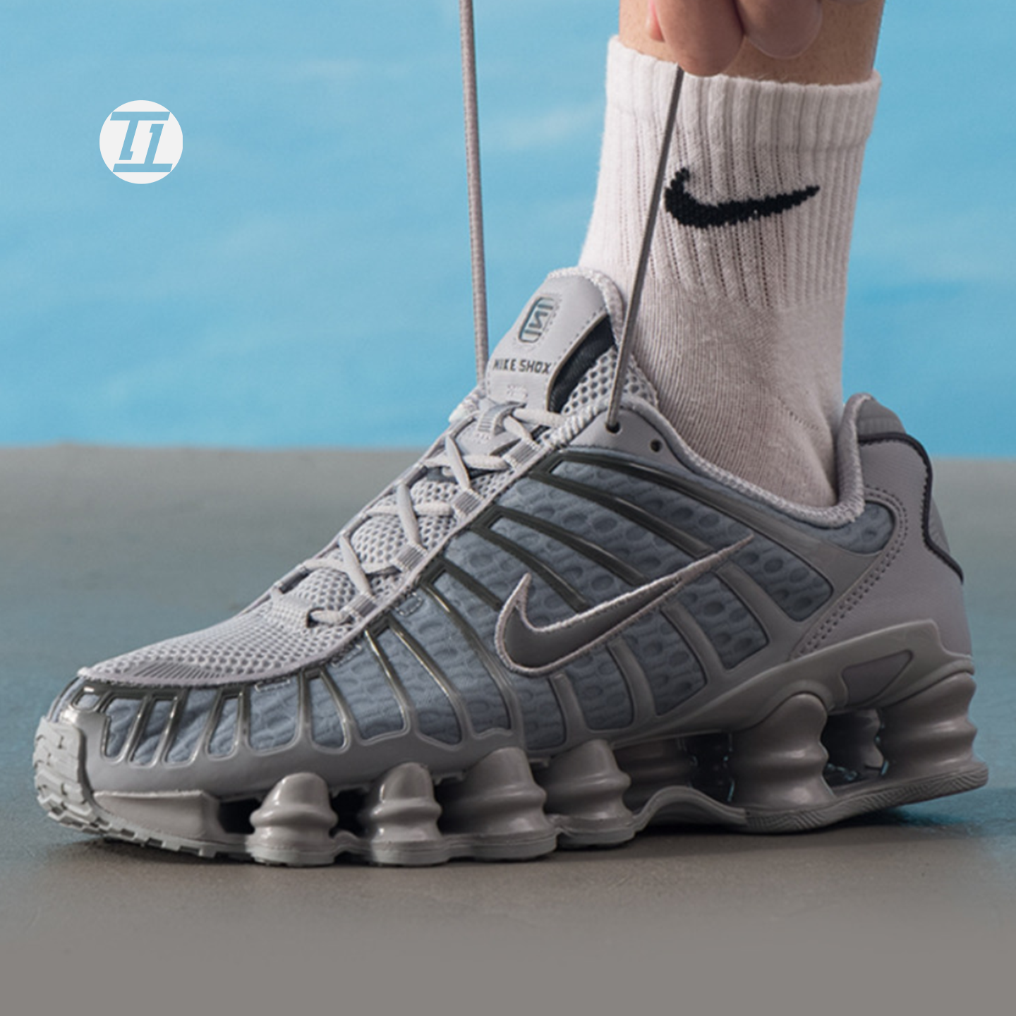 NikeShoxTL全掌气柱跑步鞋